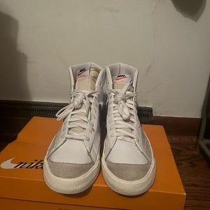 Nike Blazer high 10.5 used